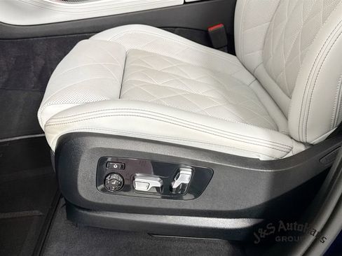 Used 2025 BMW X5 M60i w/ Climate Comfort Package AWD/4WD image 25