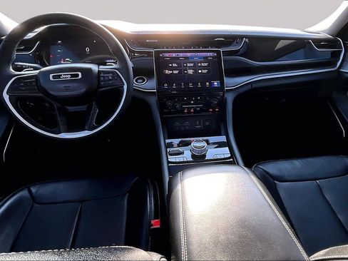 Used 2022 Jeep Grand Cherokee Limited 4xe w/ Luxury Tech Group II image 14