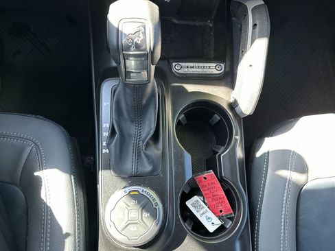 Used 2022 Ford Bronco Outer Banks image 28