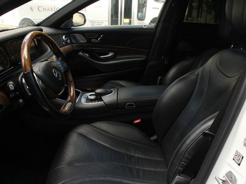 Used 2014 Mercedes-Benz S 550 Sedan image 13