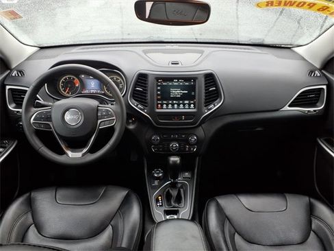 Certified 2022 Jeep Cherokee Latitude Lux image 18