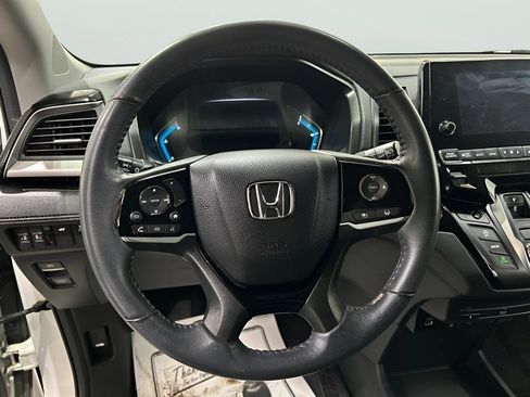 Used 2023 Honda Odyssey Touring image 15