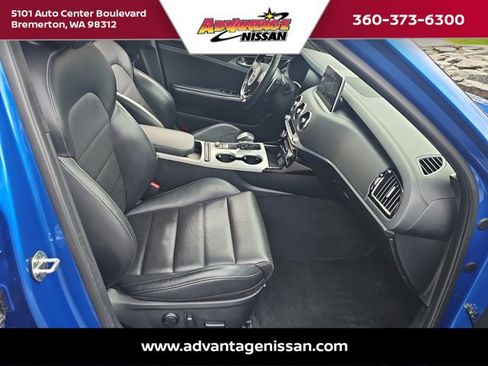 Used 2018 Kia Stinger GT2 image 22