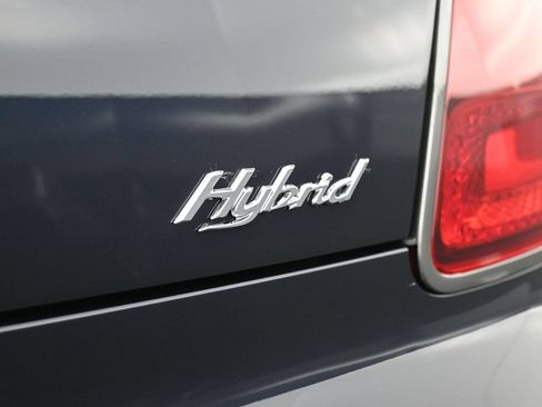 Used 2025 Bentley Flying Spur Plug-In Hybrid AWD/4WD image 15