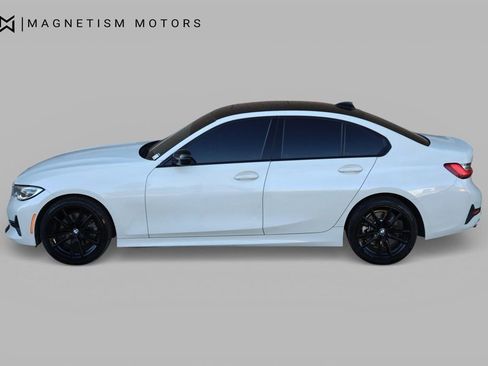 Used 2020 BMW 330i Sedan w/ Convenience Package image 3