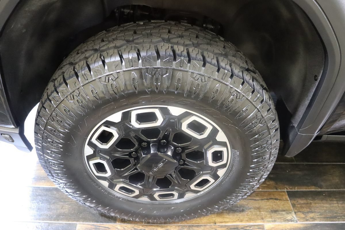 Used 2023 GMC Sierra 2500 AT4 w/ AT4 Premium Plus Package AWD/4WD image 45