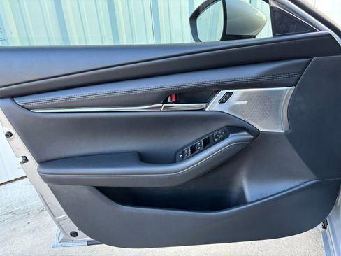 Used 2023 MAZDA MAZDA3 s image 14