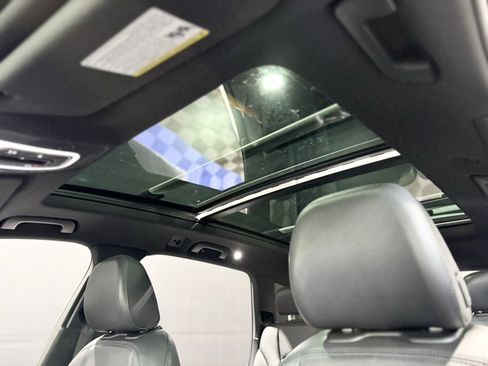 Used 2017 Audi Q7 3.0T Premium image 17