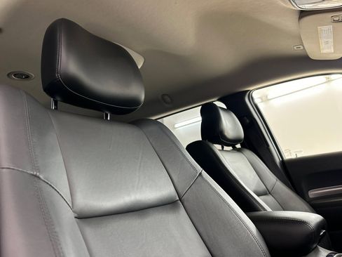 Used 2017 Dodge Durango GT image 24