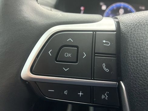 Used 2024 Toyota Grand Highlander XLE image 10