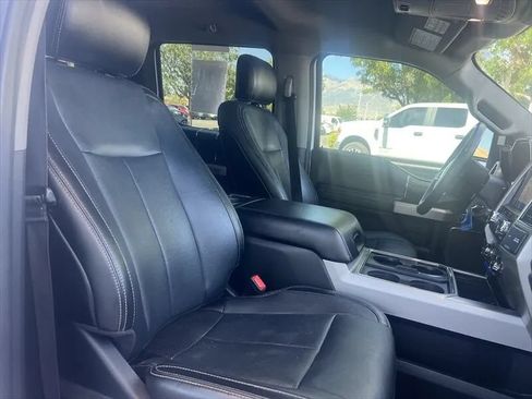 Used 2020 Ford F250 Lariat w/ Lariat Value Package AWD/4WD image 24