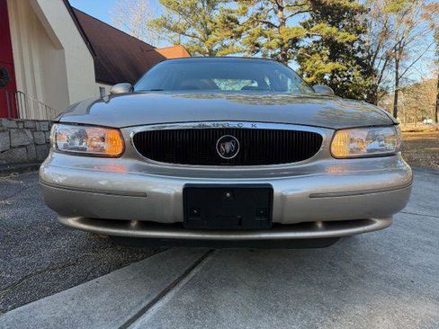 Used 2001 Buick Century Custom w/ Special Edition Pkg image 4