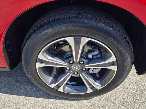 Certified 2025 Acura RDX w/ Technology Package image 17