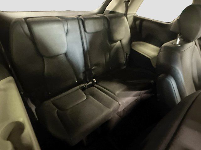 Used 2024 Kia Carnival SX Prestige FWD image 29