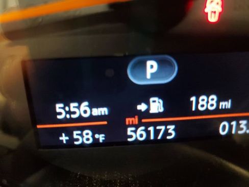 Used 2017 MINI Cooper Convertible image 24