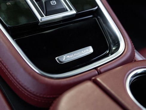 Certified 2022 Porsche Panamera Turbo S AWD/4WD image 29