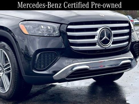 Used 2024 Mercedes-Benz GLS 450 4MATIC image 2