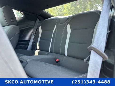 Used 2021 Chevrolet Camaro LT image 14
