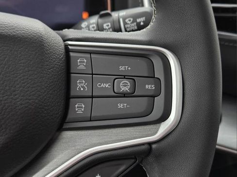 New 2026 Jeep Grand Wagoneer Limited AWD/4WD image 12