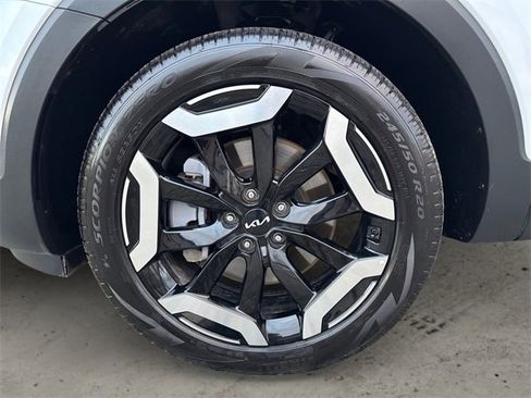 Used 2025 Kia Telluride S image 14