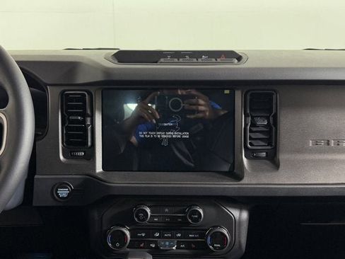 New 2025 Ford Bronco Big Bend w/ Black Diamond Package image 12