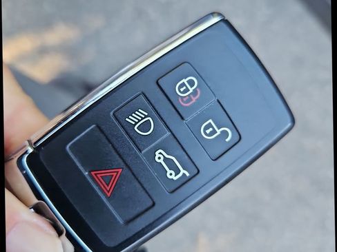 Used 2021 Land Rover Range Rover Westminster Edition image 43