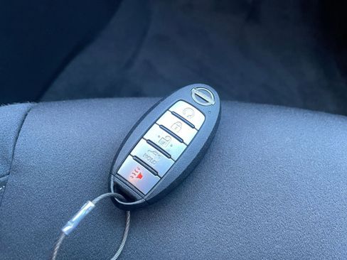 Used 2025 Nissan Altima 2.5 SV image 22