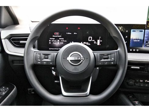 New 2026 Nissan Kicks SV w/ SV Premium Package image 13