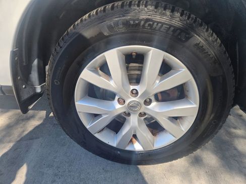 Used 2014 Nissan Murano S image 9