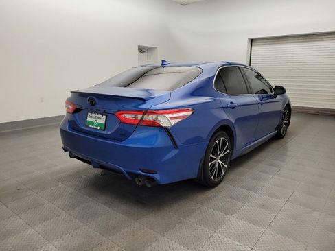 Used 2020 Toyota Camry SE image 9