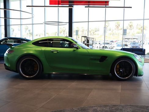 Used 2020 Mercedes-Benz AMG GT R image 4