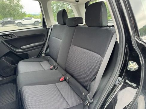 Used 2017 Subaru Forester 2.5i w/ Alloy Wheel Package AWD/4WD image 6