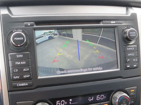 Used 2017 Nissan Titan PRO-4X image 22