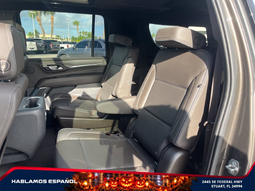 Used 2021 GMC Yukon XL Denali w/ Denali Premium Package AWD/4WD image 30
