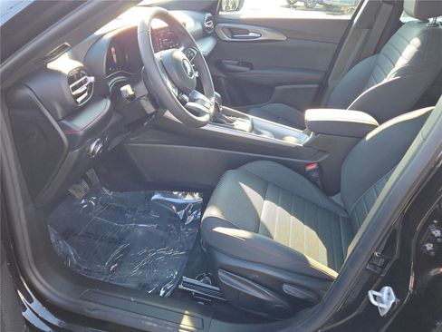 Used 2024 Dodge Hornet GT w/ GT Blacktop Package image 27