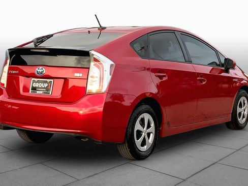 Used 2015 Toyota Prius Four FWD image 13