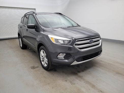 Used 2018 Ford Escape SE image 13