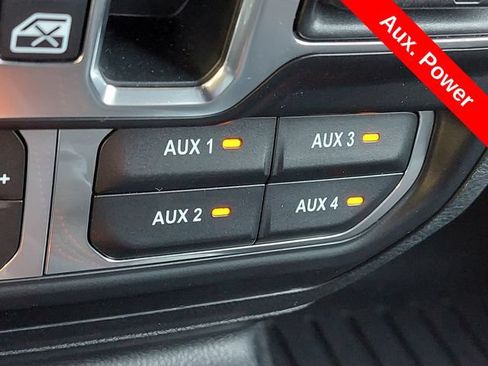 Used 2023 Jeep Wrangler Unlimited Rubicon w/ Steel Bumper Group AWD/4WD image 20
