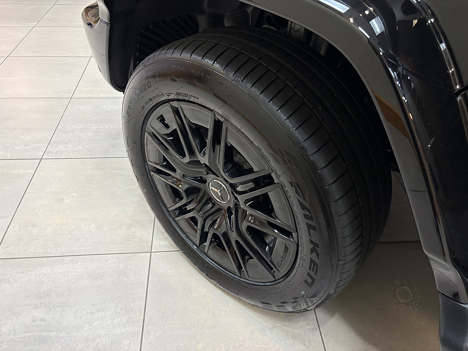New 2027 Mercedes-Benz G 580 e image 6