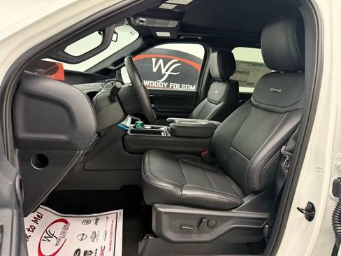 New 2026 Ford Expedition Platinum w/ Stealth Appearance Package image 12