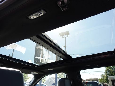 Used 2024 Ford F150 Lariat w/ Equipment Group 502A High AWD/4WD image 28