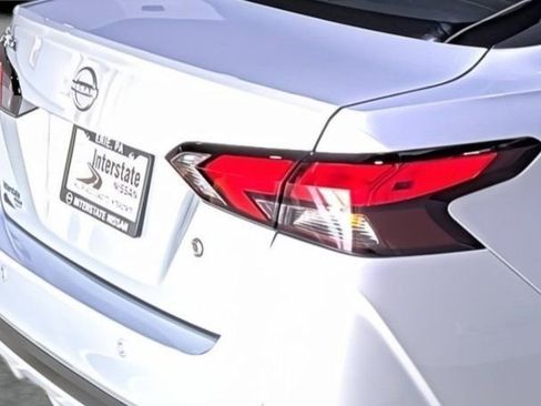 Used 2025 Nissan Versa S w/ S Plus Package FWD image 13