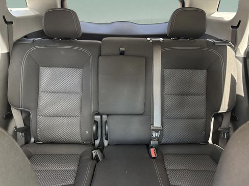 Used 2022 GMC Terrain SLE w/ Driver Convenience Package image 24