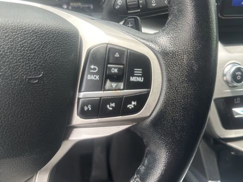Used 2020 Ford Explorer XLT w/ Equipment Group 202A RWD image 22