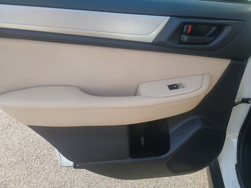 Used 2019 Subaru Outback 2.5i image 14