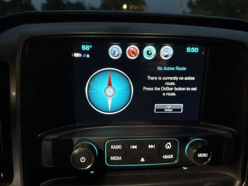 Used 2018 Chevrolet Silverado 1500 LT w/ Texas Edition image 29