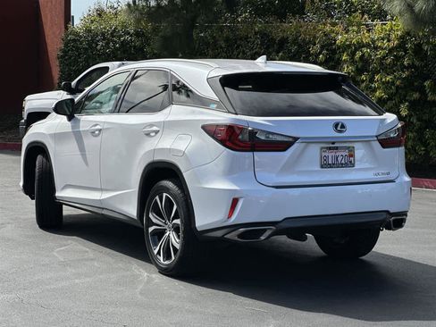 Used 2019 Lexus RX 350 FWD w/ Navigation Package image 4