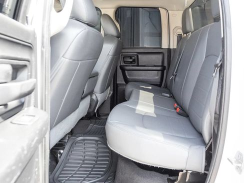 Used 2015 RAM 1500 Tradesman AWD/4WD image 17