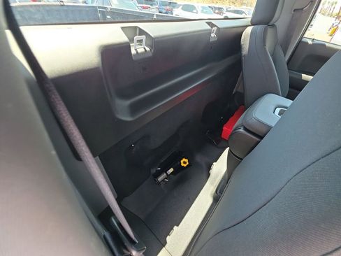 Used 2025 Chevrolet Silverado 1500 W/T RWD image 28