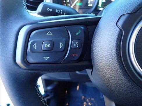 Used 2025 Jeep Wrangler Sport S w/ Convenience Group image 12